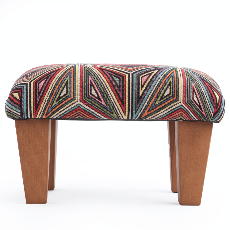 Repose-pieds confortable pour fauteuil avec revêtement coloré, design original