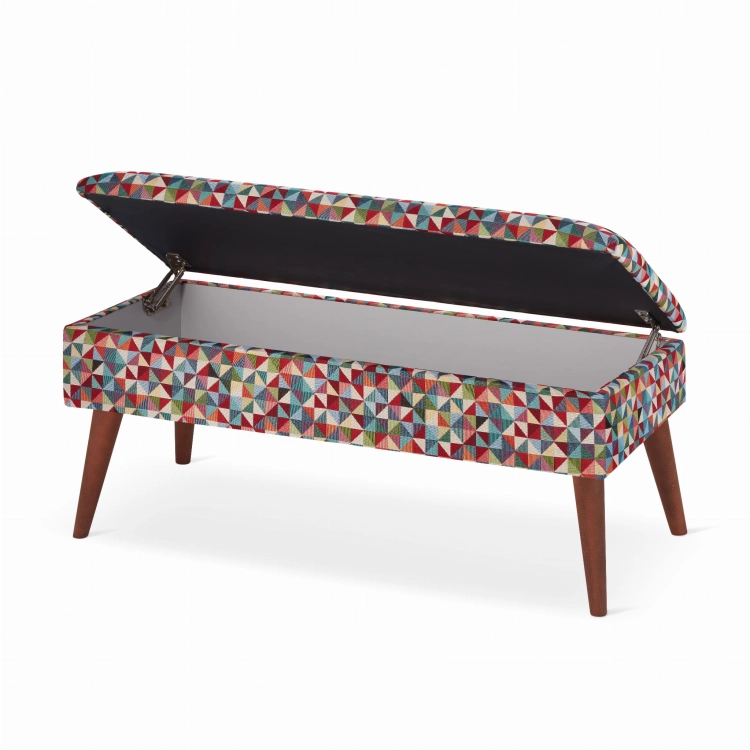 banc à motifs géométriques