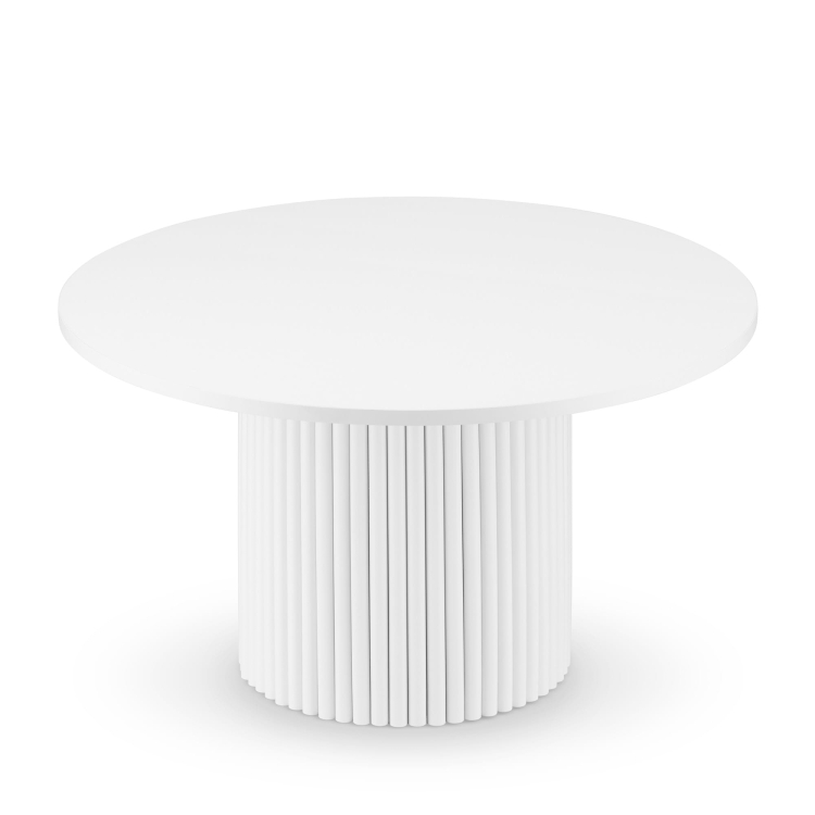Table basse blanche élégante avec un plateau rond et un pied rainuré