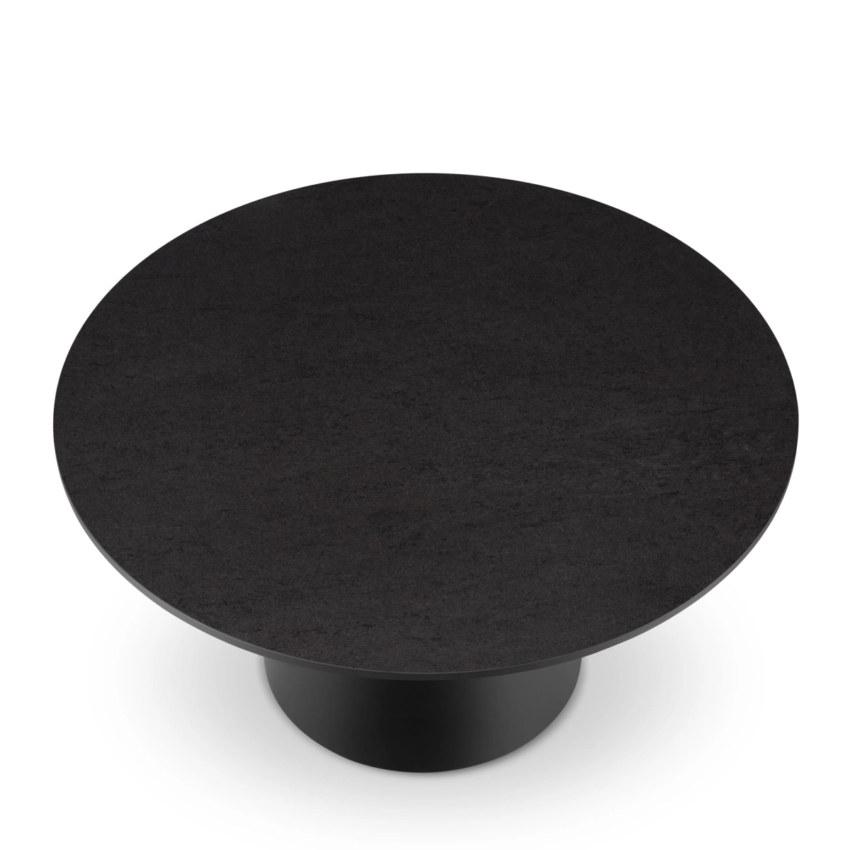 Table basse noire avec plateau en pierre et base ronde en acier pour un intérieur élégant