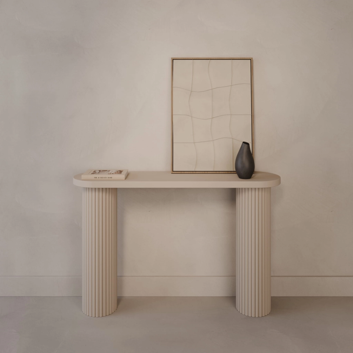 Console d'entrée avec pieds en bois cannelés et plateau en bois d'ameublement