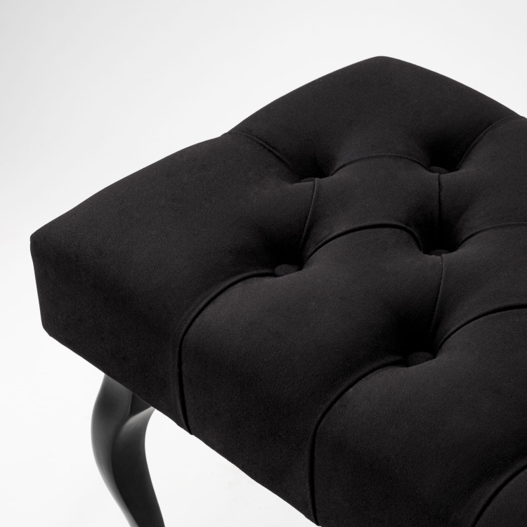 Banc Chesterfield capitonné noir pour le couloir