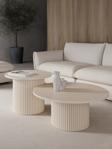 un ensemble de tables rainurées