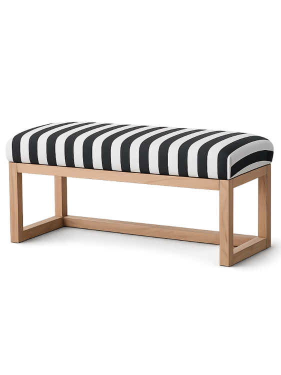Banc rembourré à rayures noires et blanches avec un cadre en bois et une étagère
