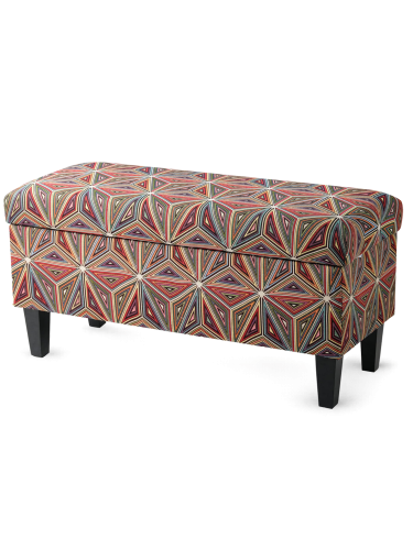 Ein mit bunten Blumen gepolsterter Aufbewahrungshocker, perfekt für gemütliche Innenräume
