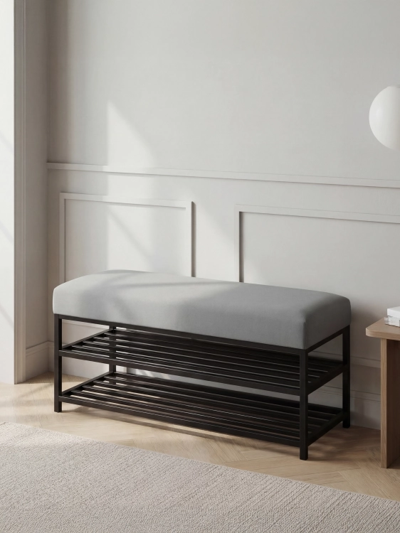 szara ławka industrialna na czarnych nogach z metalu