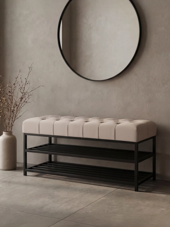 industrialna ławka do przedpokoju z beżową tapicerką