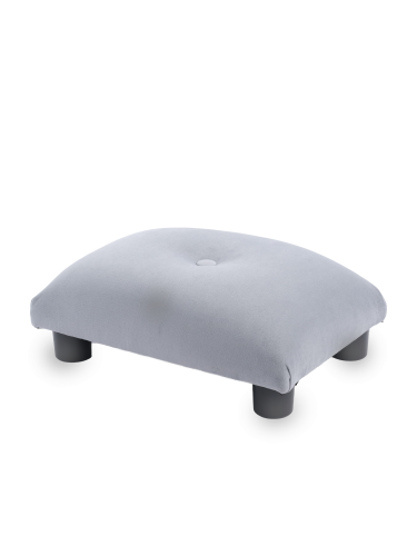 Repose-pieds matelassé gris doux, un équipement pratique et esthétique