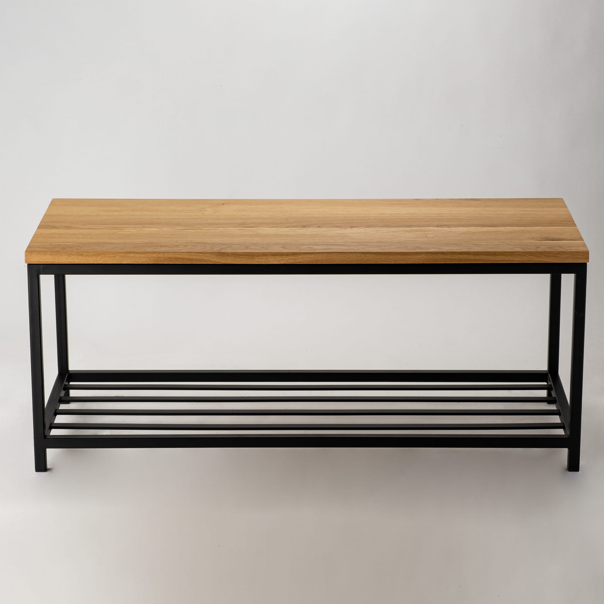 Banc industriel avec plateau en bois et étagère en métal